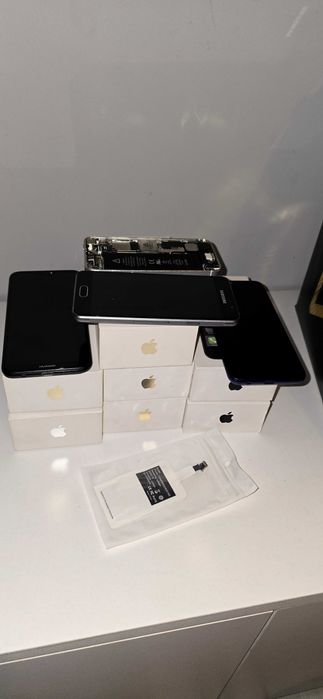 Продавам iPhone 5se ,64gb ,5бр