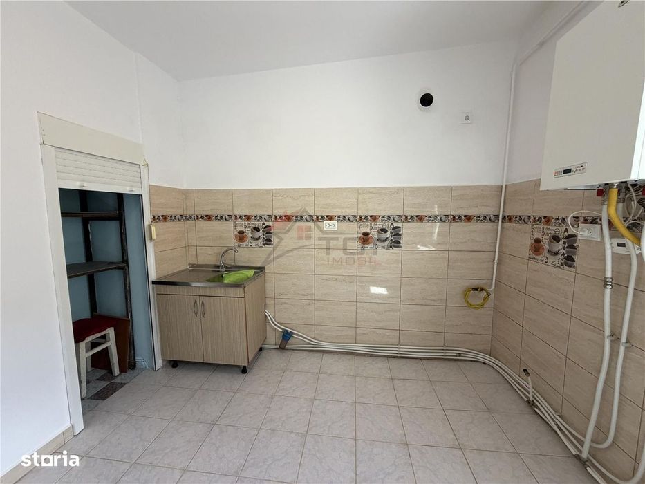 Apartament 2 camere decomandat- Frumoasa