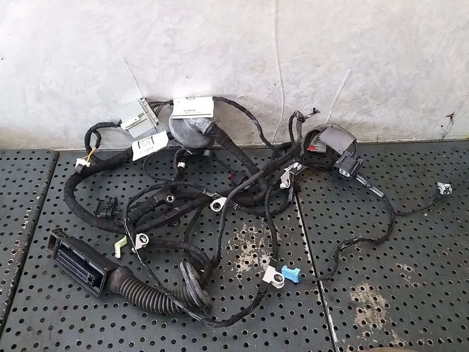Cablaj instalatie electrica usa dreapta fata land rover range rover discovery 5 l462 hy3214630