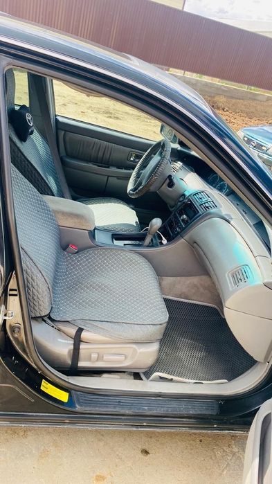Продам Toyota Avalon