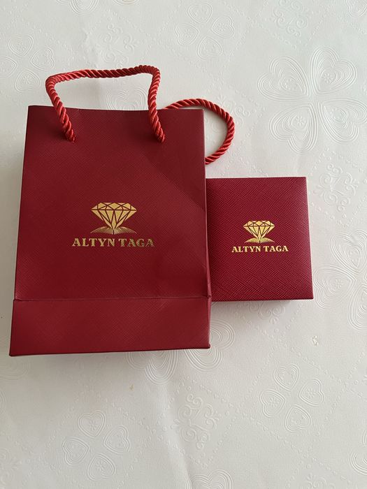 Продам набор серебро.