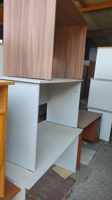 Распродажа офисной мебели
