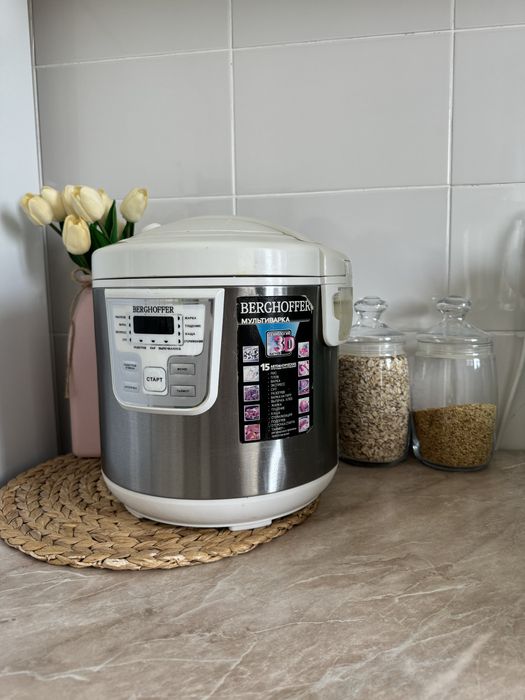 Мультиварка BERGHOFFER