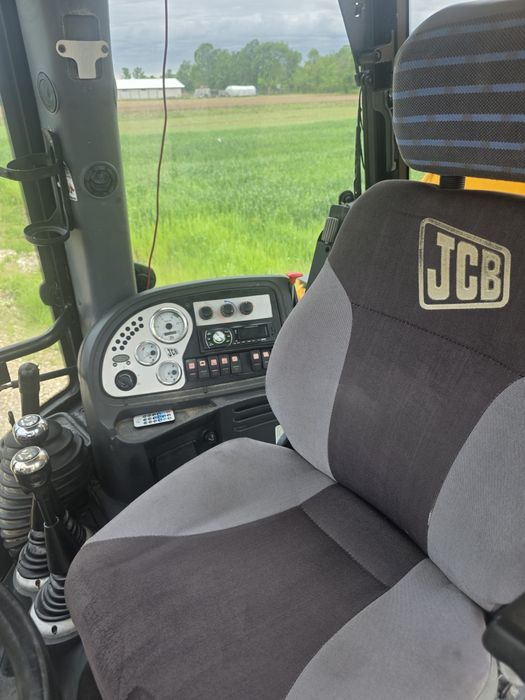 Buldoexcavator jcb 3cx