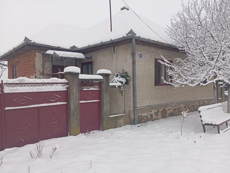 Casă de vânzare în Șiria