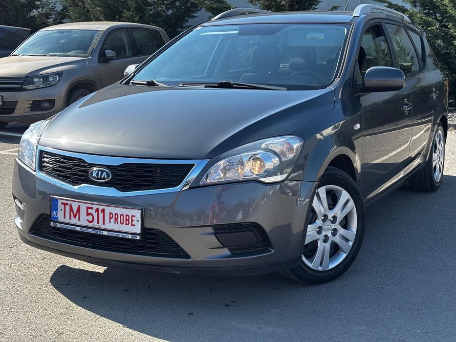 Kia Ceed Kia Ceed 2012,euro 5,motor 1.6 diesel,clima,125388km