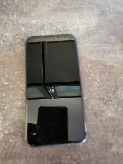 I phone 11 bine intretinut