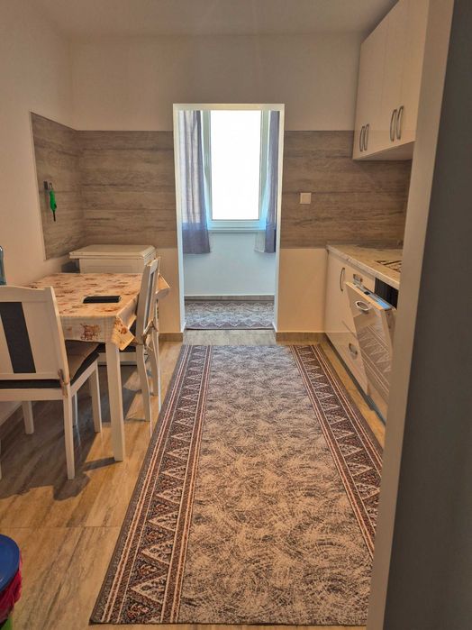 Închiriez apartament 2 camere zona soarelui