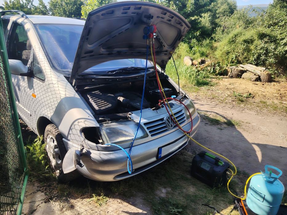 Зареждане на автоклиматици с фреон