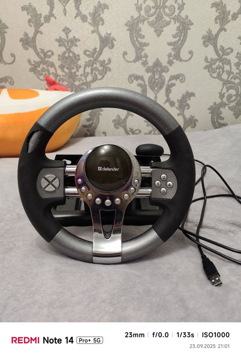 Игровой руль DEFENDER