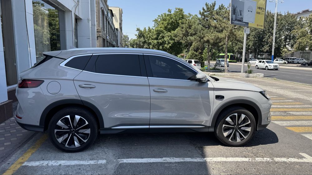 Продаю byd chempio 605 ev 2025 года