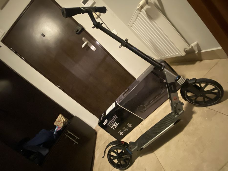 Trotinetă Town T7XL Negru Adulți/ Copii