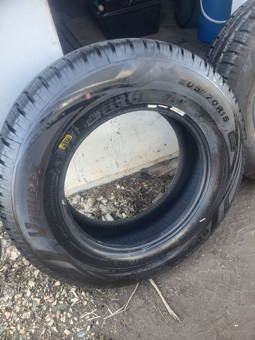 Продам летнюю резину