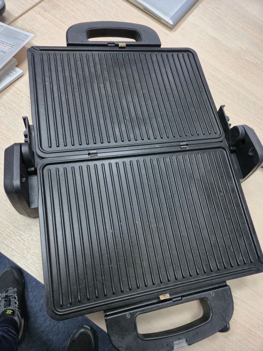 Grătar Electric Gorenje Nou