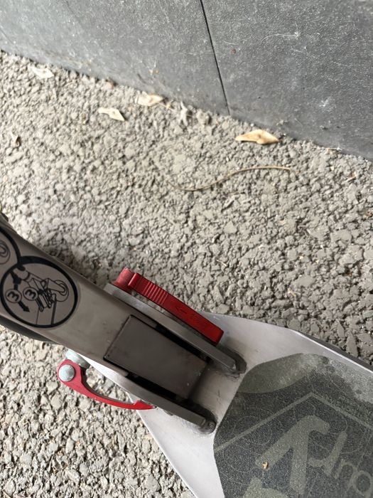 Тротинекка механична