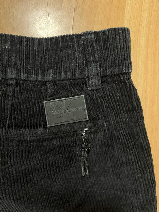 Calvin Klein мъжки къс панталон L