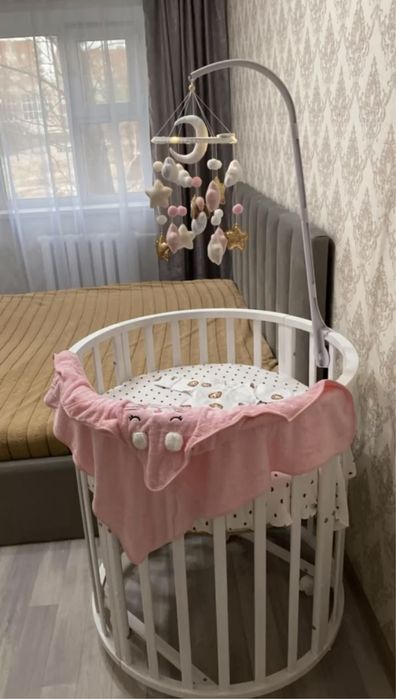 Продам детскую кроватку