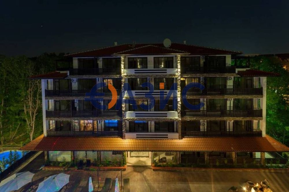 Продава се Двустаен апартамент в Приморско - 59 кв.м за 968 €/кв.м - Снимка #10