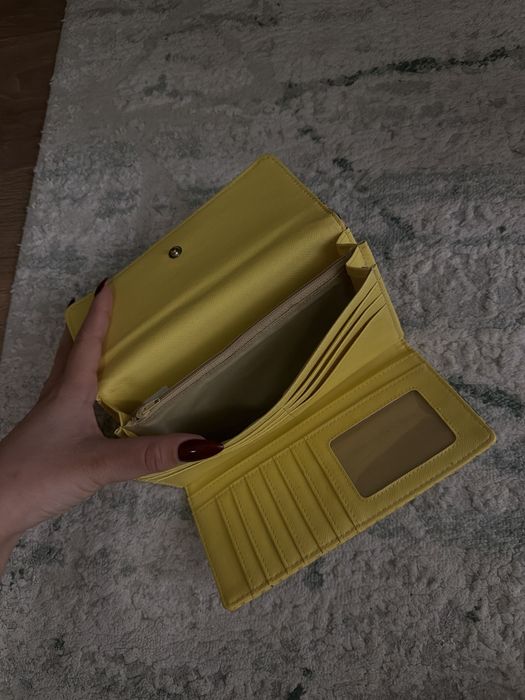 Дамски Портфейл