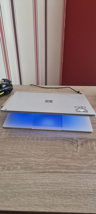 Microsoft surface book2 / 2 in 1 tablet pc