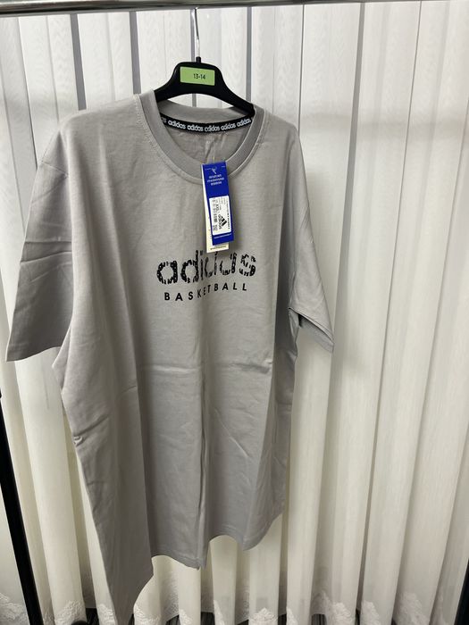 Tricou Adidas gri