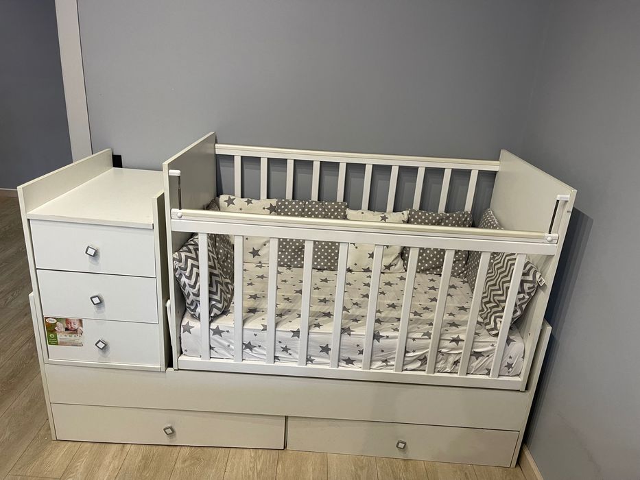 Детская кровать для малышей