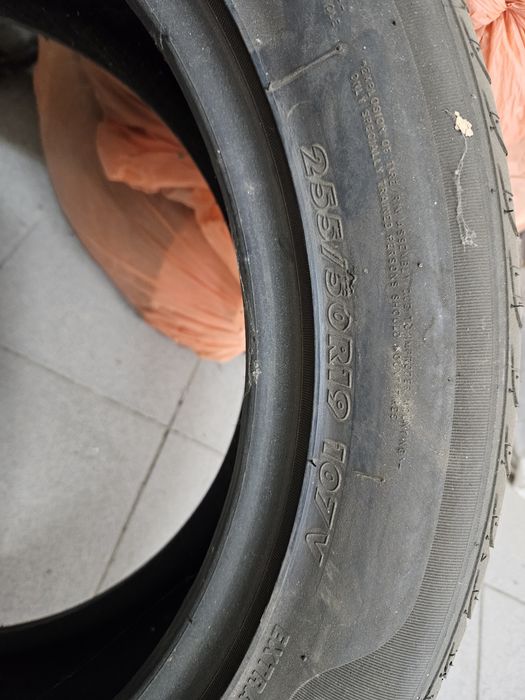 Продам шины летние 255 50 R19