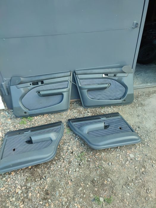 Дверные карты. Audi. Bmw. Volkswagen.