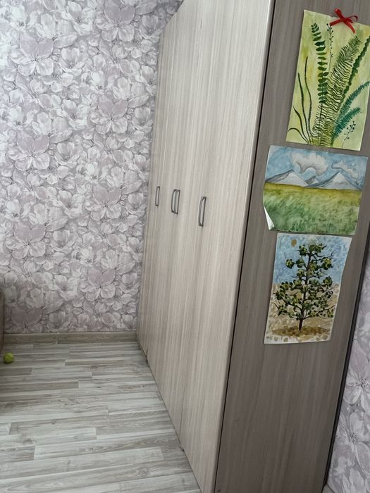 Бу мебель шкаф и две кровати