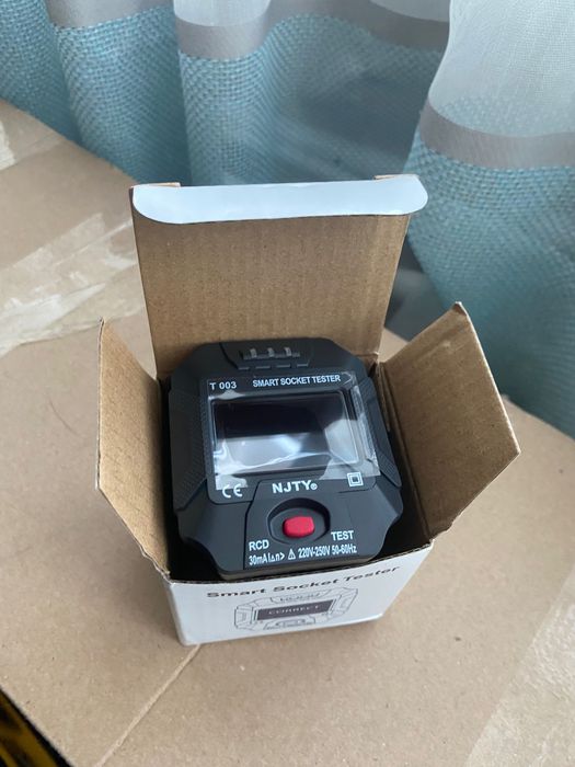 Тестер за контакт