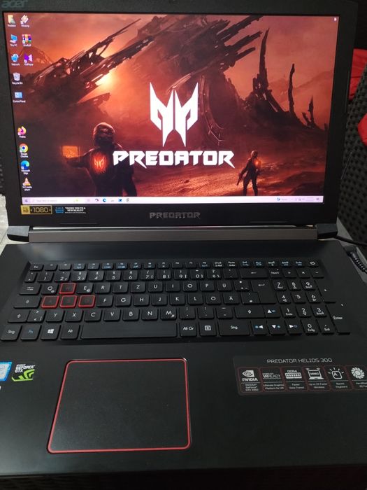 Acer predator helios 300 gaming