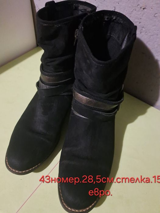 Ботуши и спортни обувки голям размер