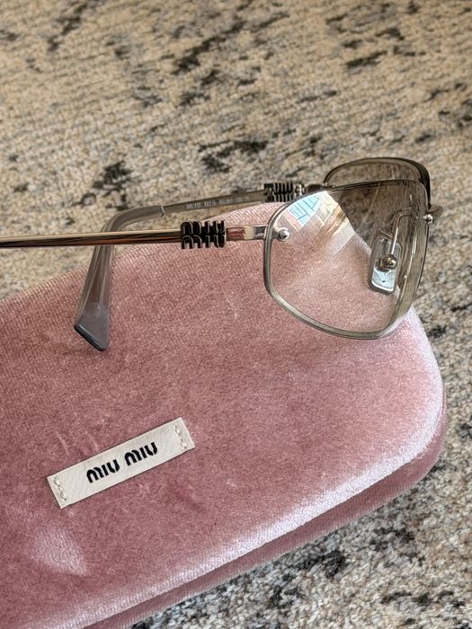 miu miu слънчеви очила
