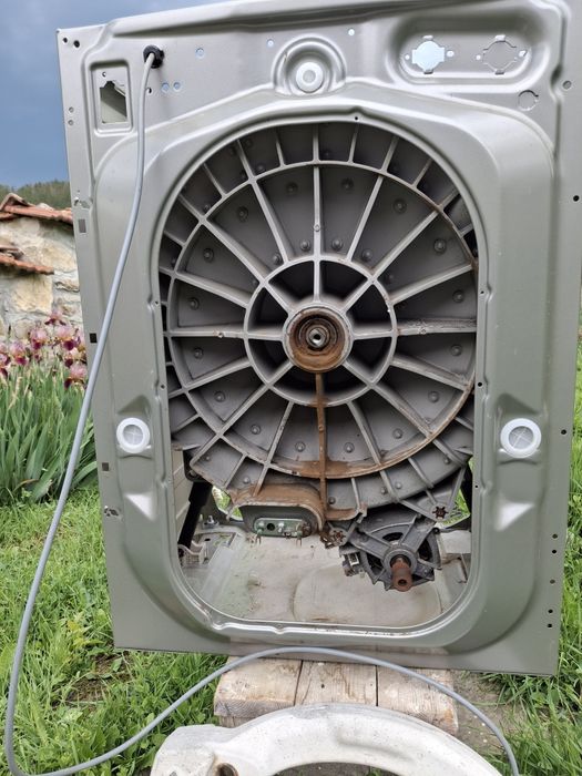 "AEG" пералня на части