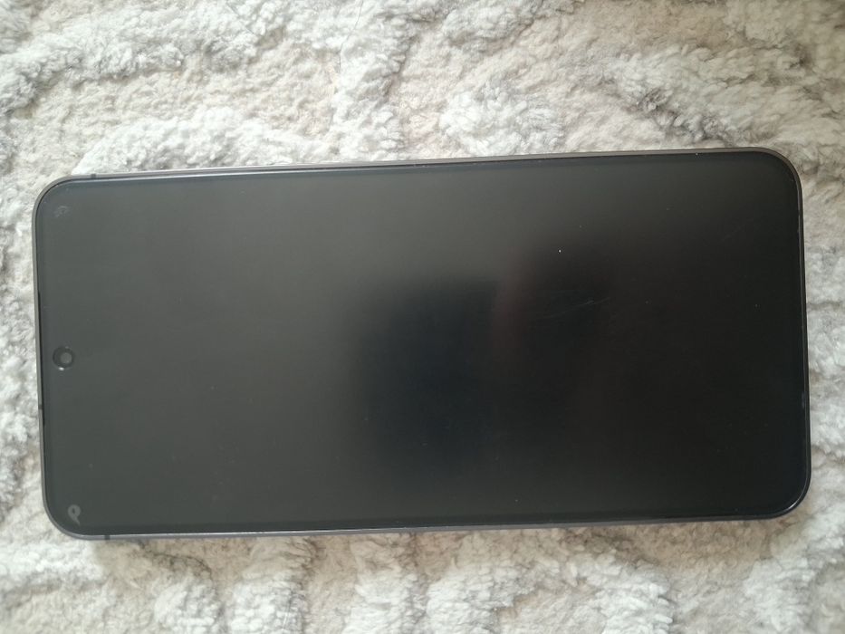 Самсунг s24.Почти новая