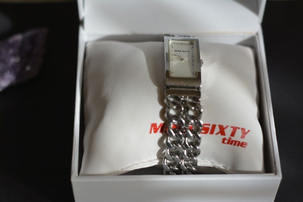 Ceas de dama Miss Sixty