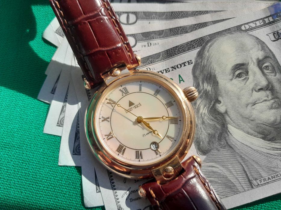 Золотые часы Полёт Элита