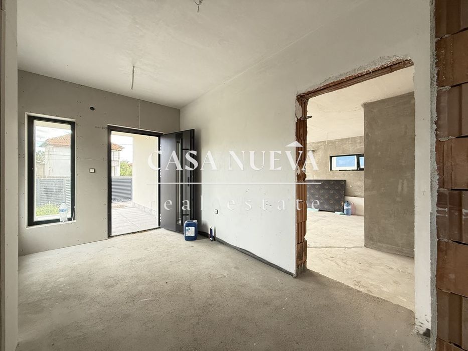 Къща в гр.Перник, кв.Изток