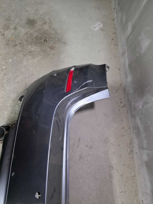 Задна броня Bmw 5 f11 комби - оригинална със забележки