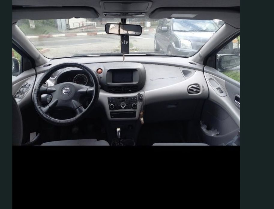 NISSAN Almera Tino 2003 — imagine 2