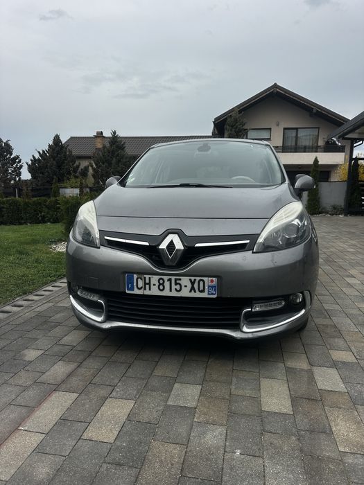 Renault Scenic Initiale Paris 7 locuri