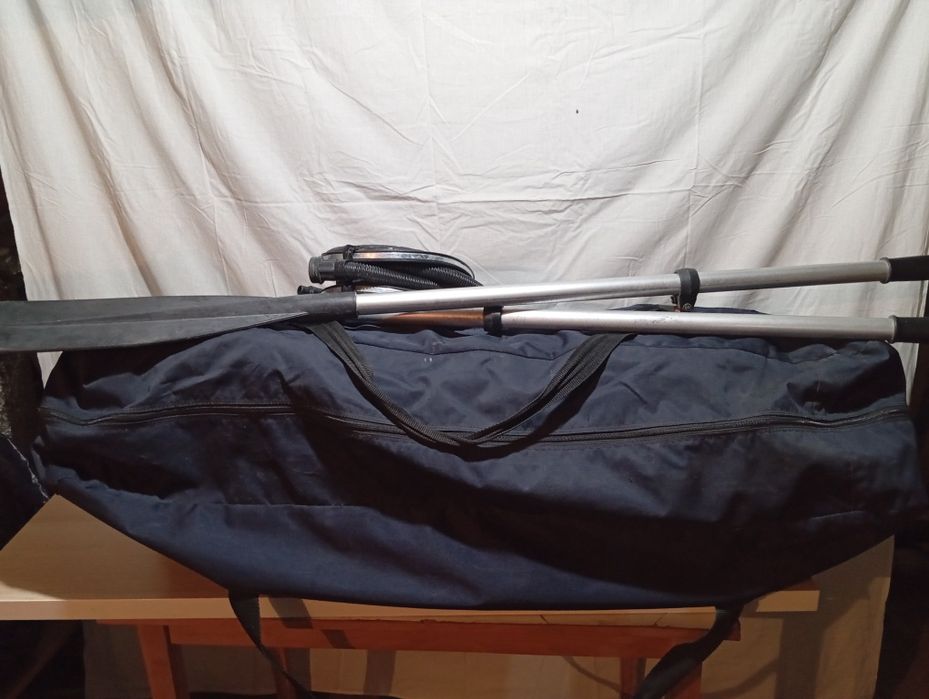 Vând Barcă pneumatică