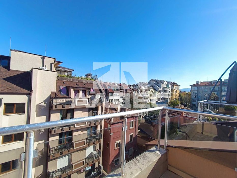 Продава се Двустаен апартамент в София, Банишора - 59 кв.м за 3136 €/кв.м - Снимка #13