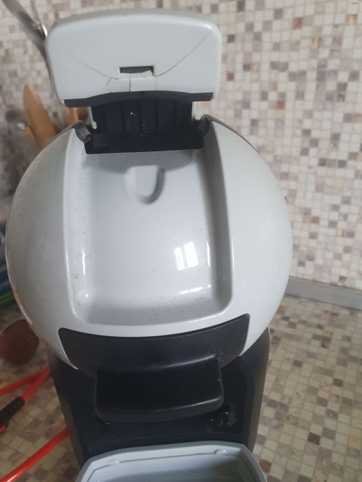 Кафе машина Dolce Custo KRUPS