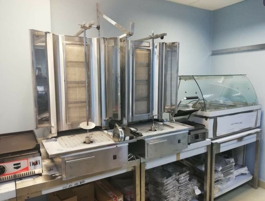 APARAT Shaorma 4 Arzatoare / KEBAP Gaz 4 Arzatoare / Shaorma motor jos