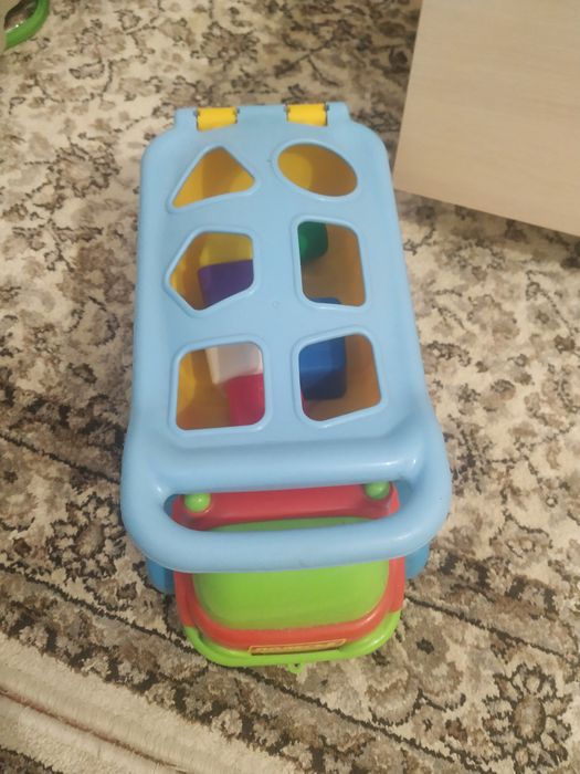 Продам Развивашки 3+