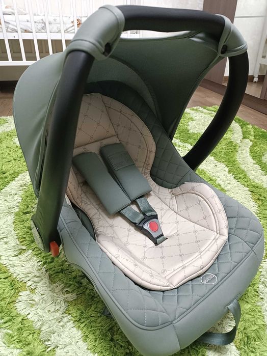 Продам детские автокресло