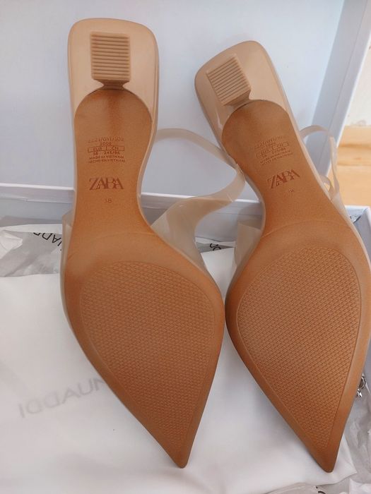 Продаётся обувь от Zara,