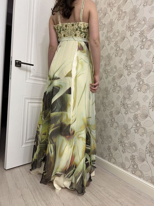 Платье на выпускной, на свадьбу