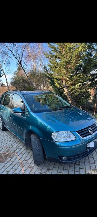 VW Touran 7 МЕСТЕН  2.0TDI много запазен перфектно състояние